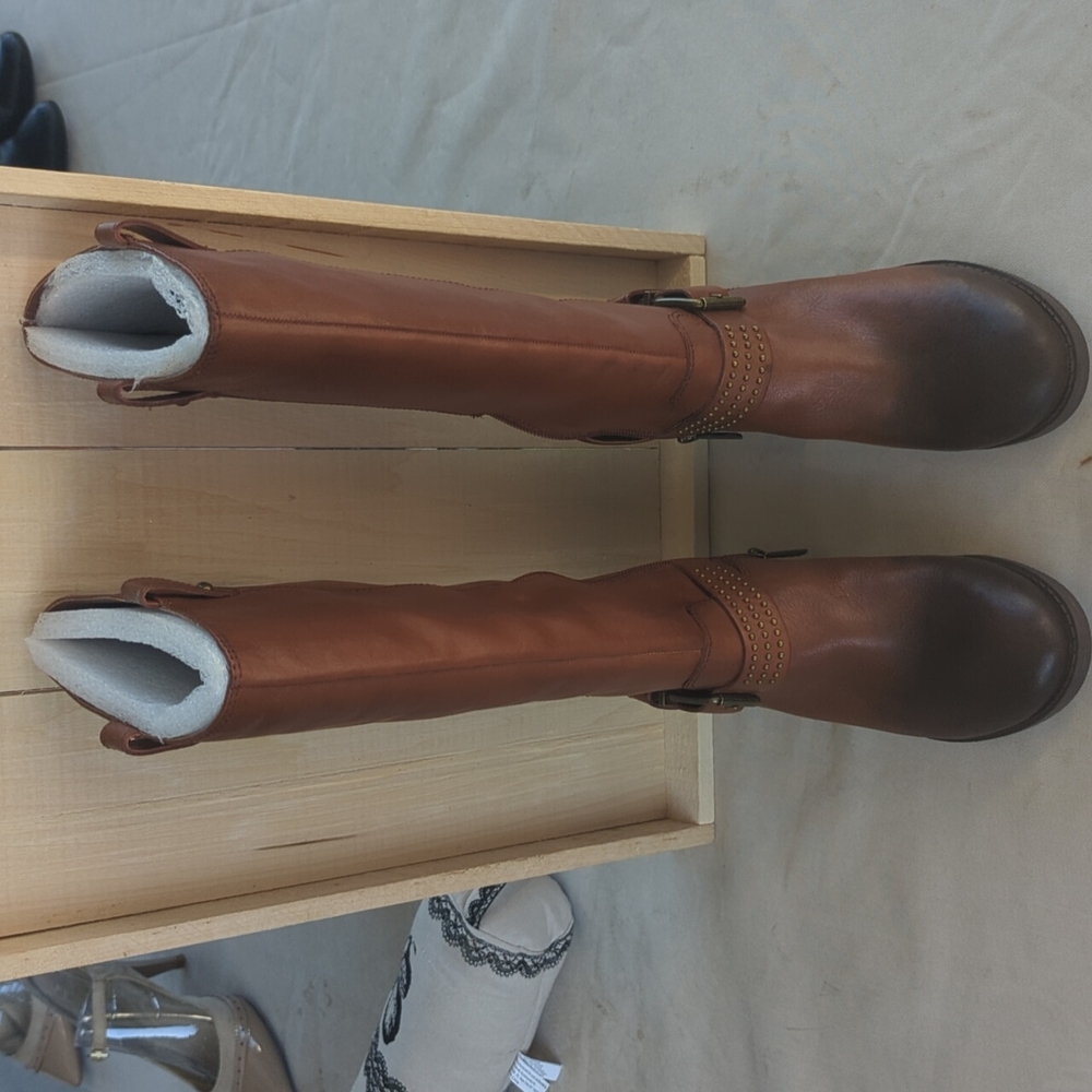 Brown Leather boot